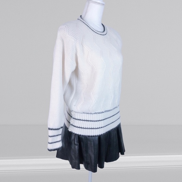 Vintage 80s Jaclyn Smith Pullover Sweater - Picture 2 of 9